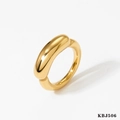 Anello minimalista in acciaio inossidabile placcato oro con finitura lucida - US 6 / Oro