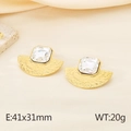 Orecchini a ventaglio placcati oro 18K con zircone quadrato e texture martellata lucida - Stile A Oro (KE115669-KFC)