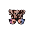 Metall-Emaille-Anstecker Summer Vibes mit Sonnenbrille, Sonnenuntergang und Palmen - Summer Vibes Brillen-Stil (QHXZ1799)