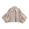 Détail à plat d'une chemise à manches bouffantes à rayures verticales marron sur blanc - S / Rayé Café