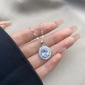 Collier argenté avec pendentif en zircon ovale lavande et entourage de petits diamants - 0632-Argent Ovale Violet Clair