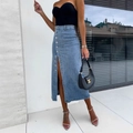 Nauwsluitende denim rok met hoge taille, onregelmatige knoopspleet en lichtblauwe wassing - S / Lichtblauw