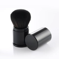 Pennello trucco retrattile portatile nero per applicazione di cipria in polvere e blush - Piccolo / Manico in Plastica Setole Nere