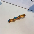 Amber and blue wave-shaped hair claw clip with translucent resin finish and metal base - Blue Patch Wave Style(FJ312)