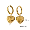 Pendientes de aro con corazón de acero inoxidable chapado en oro de 14K y textura martillada - Corazón de Textura Martillada / Dorado