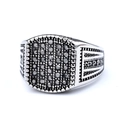 Anello da uomo vintage in acciaio inossidabile con cristalli neri e base argento - US 7 / Colore Acciaio (01111)