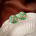 Orecchini vintage in smalto verde con motivo floreale di perle su piatto decorato - Perno d'Argento-Perla Smaltata Tonda Verde (3#)
