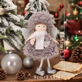 Ángel de Navidad de felpa gris con alas brillantes y botas plateadas decorativo - Colgante de Ángel Gris (K-TS173)