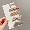 5-piece pearl and resin hair clip set with gold finish and rhinestone details - Gentle 5-Piece Set