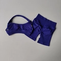 Conjunto de yoga sin costuras violeta oscuro para mujer con pantalones cortos y sujetador - S / Azul Azur