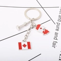Detail von Kanada Schlüsselanhänger aus Metall mit Flagge, Karte und CN-Tower-Anhänger - CN Tower Kartenstil (B00016)