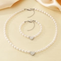 Conjunto de joyas de perlas de estilo francés con colgantes de corazón y brazalete - Estilo de Colgante de Corazón Color Acero (KS228133-Z)