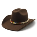 Sombrero de vaquero clásico marrón de lana con banda tejida de colores y detalles de concha - café
