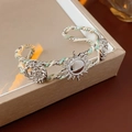 Detailansicht des Vintage Silber-Sonnenblumen-Armbands mit grünem geflochtenem Seil - Armreif - Silber - Grün