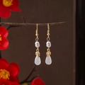 Chinese style long tassel earrings with white pearls and gold flower accents - Water Drop Pearl Vintage Atmosphere (E1961-16.)