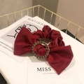 Elegante elastico per capelli in raso bordeaux con fibbia in cristallo scintillante - Borgogna