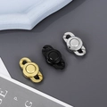 Dettaglio di fibbie per catena ovali in acciaio inossidabile color oro, nero e argento - Liscio 13mm / Color Acciaio