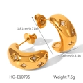 Detail view of 18K gold C-shaped earring with star pattern and zircon inlay dimensions - Star Pattern Zirconia C-Shaped Style (HC-E10795)