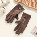 Gants d'hiver thermiques marrons avec nœud et broderie chevrons pour femmes - Papillon Épi de Blé - Poil de Lapin Café Foncé