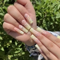 Uñas postizas largas degradado rosa con líneas onduladas blancas y diamantes - Tipo de Pegamento / Estilo Ondulado Degradado Rosa Amarillo (SGCY-92)