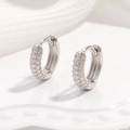 Macro degli orecchini a cerchio in argento S925 con petali di fiori in zircone - Stile A-Argento