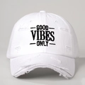 Détails de la casquette blanche en coton usée avec broderie Good Vibes Only de style - Taille unique / Blanc