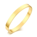 Men's minimalist gold stainless steel bracelet featuring engraved Roman numerals - Gold