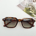 Vintage tortoiseshell square sunglasses with dark grey lenses and silver metal hinges - Leopard Green Gray Lens