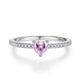Anello in argento S925 con diamante rosa a cuore e pavé di piccoli zirconi laterali - US 5 / Rosa