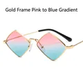 Diamond-shaped gold frame sunglasses with pink-blue gradient lenses in retro style - One Size / Gold Frame Red-Green Gradient