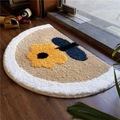 Tappeto bagno semicerchio floreale con fiore giallo e farfalla blu su pavimento legno - 40*60cm / Petali di Cammello