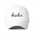 Verstellbare weiße Baumwoll-Baseballkappe für Damen mit schwarzem Bride-Stickerei-Detail - Braut / Weiß