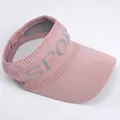 Klassieke roze gebreide sportklep met SPORT-belettering en een verlengde zonneklep - Eén maat / Roze
