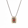 Collar de tarot bohemio con colgante de corazón negro y dorado en cuerda trenzada tricolor - Psicodélico