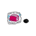 Broche de esmalte con forma de tostadora rosa y texto Soak All Your Troubles Away con cierre - Tostadora de Baño (CZ1222-2)