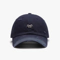 Casquette de baseball bleu marine usée avec un nœud en métal argenté et des broderies - Réglable / Bleu marine