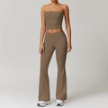 Ensemble de yoga deux pièces avec haut court marron foncé et legging évasé - Gilet 8793 + Pantalon Évasé 8791 Marron Moka / S