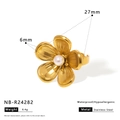 Macro view of gold-plated stainless steel flower ring with white pearl center and sizing info - Large Flower Pearl Style (NB-R24282)