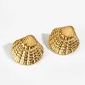 Retro gold shell-shaped earrings with fan pleated texture and high-shine metallic finish - Scallop Gold (KD3120)