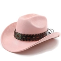 Dettaglio cappello cowboy scamosciato rosa con fascia in pelle e ornamento turchese western - Rosa