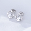 Macro di orecchini a cerchio in argento traforato con pietra di zircone scintillante - Argento 925 / Bianco
