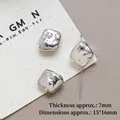 Dettaglio di perle irregolari in resina argento sfaccettata, dimensioni 15x16mm e spessore 7mm - 6# (15x16mm)