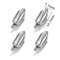 Detailansicht der silbernen Edelstahl-Karabinerverschlüsse in 19,5 mm mal 7,5 mm Größe - Groß (1.6g)