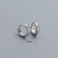 Pendientes de aro minimalistas de plata de ley S925 con 5mm de diámetro y acabado pulido - 5mm Oro Blanco