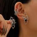 Gothic silver spider ear cuff set with black gemstones for non-pierced ears - Silver Black (36)