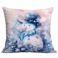 Detalle de la ilustración de muñeco de nieve en funda de cojín decorativa azul y rosa - Muñeco de Nieve de Ensueño (CDR350-3)