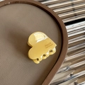 Elegante molletta per capelli a cuore gialla in acetato con scritta France Handmade - Cuore Giallo