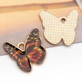 Bunte Schmetterlingsanhänger in Schwarz und Rot mit Goldfinish für DIY-Schmuckherstellung - Bedruckter Schmetterling (18x19 mm-SN19053)