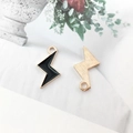 Lightning bolt alloy charms in gold finish and black enamel for DIY jewelry making - Flash