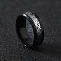 Anillo de hombre de acero inoxidable negro con diseño de dragón plateado y pulido - US 9 / Negro y Acero